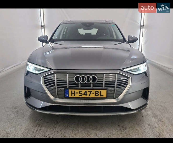 Внедорожник / Кроссовер Audi e-tron 2019 в Ивано-Франковске