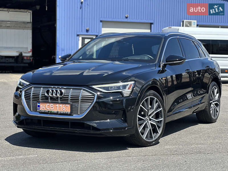 Внедорожник / Кроссовер Audi e-tron 2019 в 