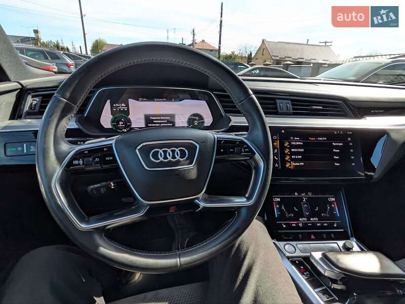 Внедорожник / Кроссовер Audi e-tron 2020 в Львове