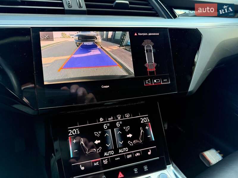 Внедорожник / Кроссовер Audi e-tron 2019 в Киеве