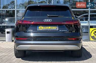 Внедорожник / Кроссовер Audi e-tron 2019 в 