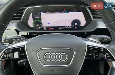 Внедорожник / Кроссовер Audi e-tron 2019 в 