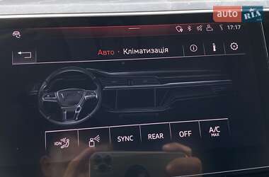 Внедорожник / Кроссовер Audi e-tron 2019 в 