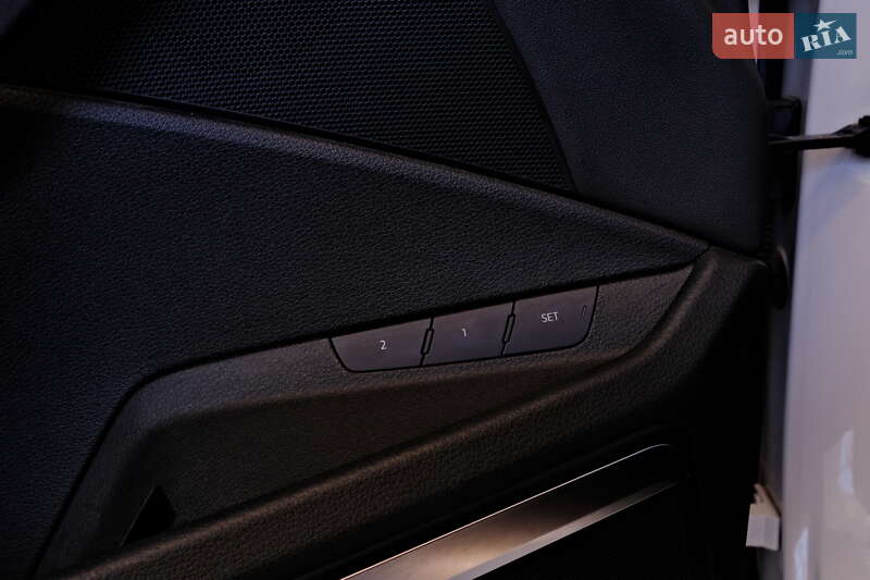 Позашляховик / Кросовер Audi e-tron 2019 в Одесі