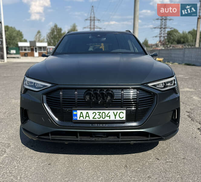 Позашляховик / Кросовер Audi e-tron 2019 в Києві