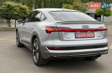 Внедорожник / Кроссовер Audi e-tron 2021 в 