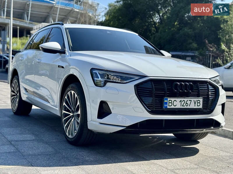 Позашляховик / Кросовер Audi e-tron 2019 в Дніпрі