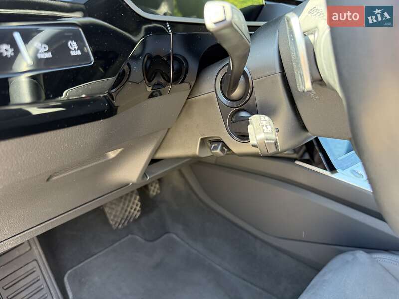 Внедорожник / Кроссовер Audi e-tron 2021 в Ровно
