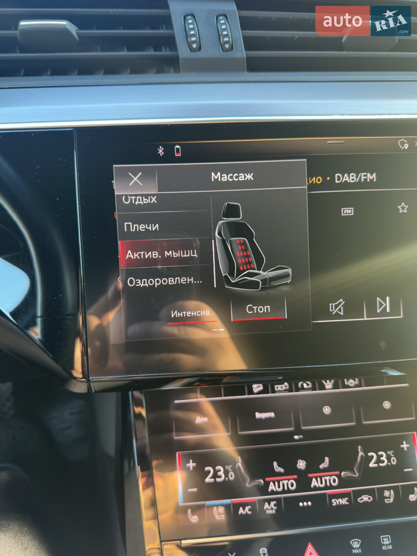 2019 Audi e-tron - мініатюра 12
