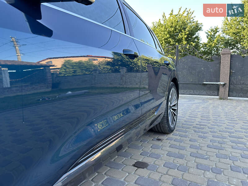 Внедорожник / Кроссовер Audi e-tron 2019 в Львове фото 5 Внедорожник / Кроссовер Audi e-tron 2019 в Львове