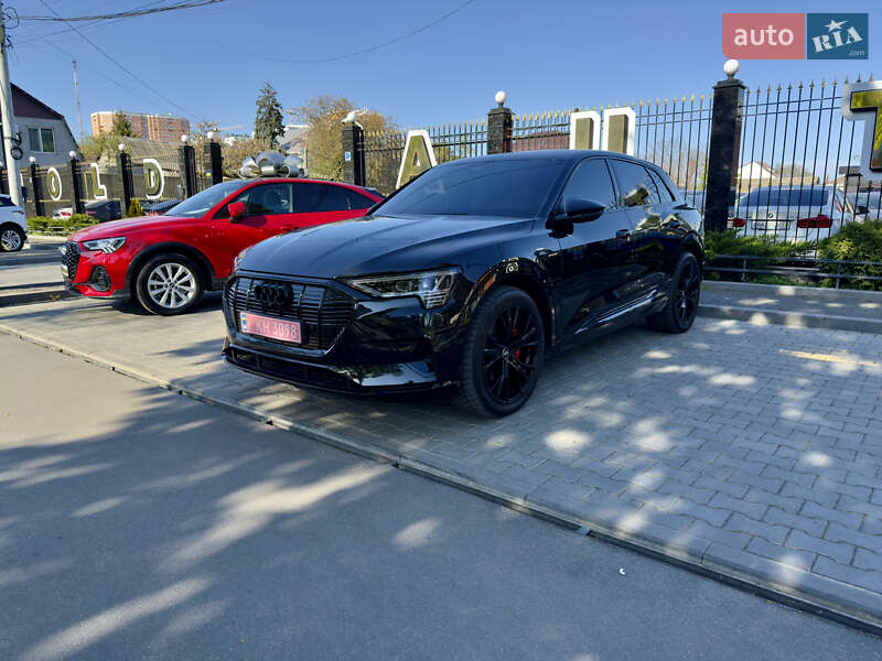 Внедорожник / Кроссовер Audi e-tron 2020 в Одессе
