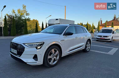 Внедорожник / Кроссовер Audi e-tron 2020 в Почаеве