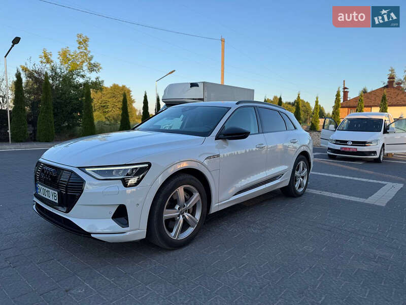 Audi e-tron 2020