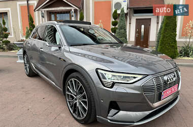 Позашляховик / Кросовер Audi e-tron 2020 в 