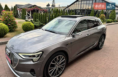 Позашляховик / Кросовер Audi e-tron 2020 в 