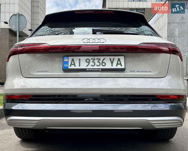 Внедорожник / Кроссовер Audi e-tron 2020 в Киеве