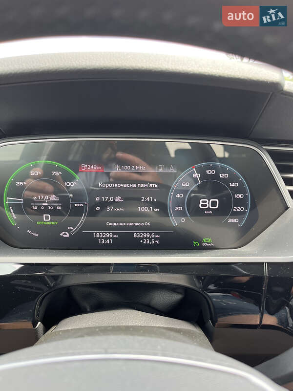 Внедорожник / Кроссовер Audi e-tron 2020 в Киеве