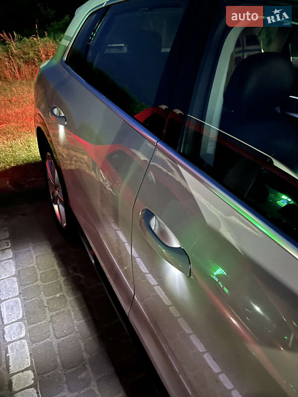 Внедорожник / Кроссовер Audi e-tron 2020 в Киеве