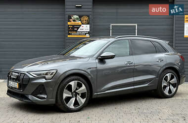Внедорожник / Кроссовер Audi e-tron 2021 в Мукачево