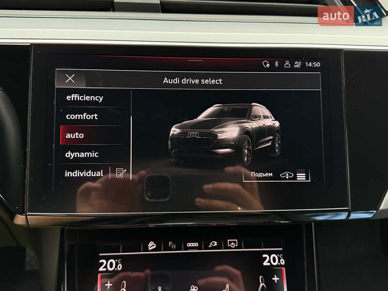 Позашляховик / Кросовер Audi e-tron 2021 в Мукачевому