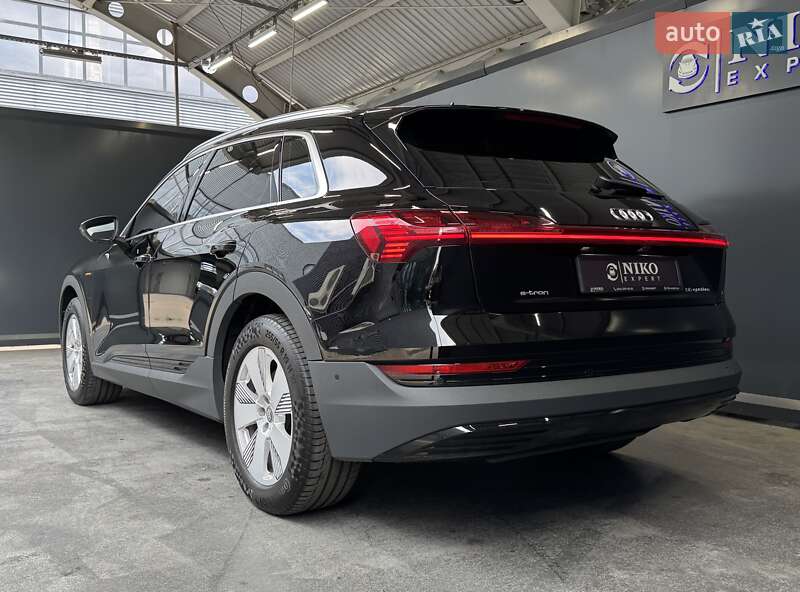 Внедорожник / Кроссовер Audi e-tron 2020 в Киеве
