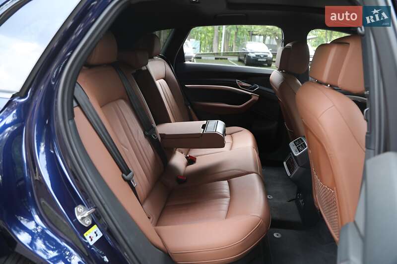 Внедорожник / Кроссовер Audi e-tron 2022 в Харькове фото 13 Внедорожник / Кроссовер Audi e-tron 2022 в Харькове