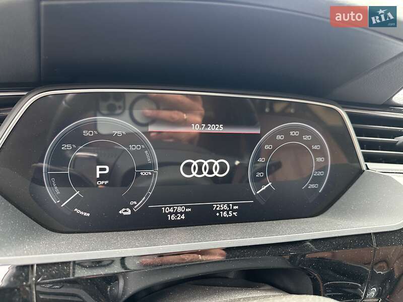 Позашляховик / Кросовер Audi e-tron 2020 в Хмельницькому