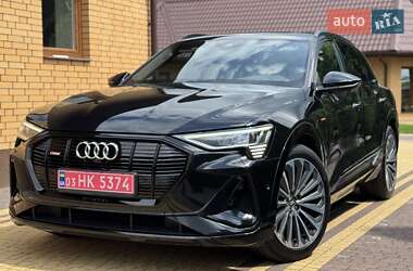 Позашляховик / Кросовер Audi e-tron 2021 в 