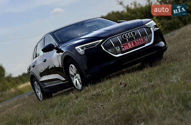 Позашляховик / Кросовер Audi e-tron 2019 в Вінниці