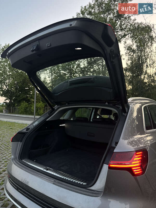 Внедорожник / Кроссовер Audi e-tron 2019 в Коломые фото 24 Внедорожник / Кроссовер Audi e-tron 2019 в Коломые