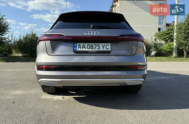 Внедорожник / Кроссовер Audi e-tron 2020 в 