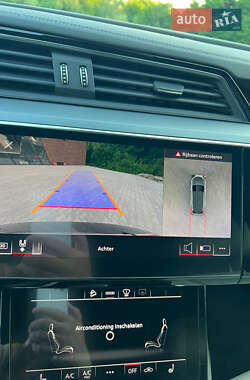 Внедорожник / Кроссовер Audi e-tron 2020 в 