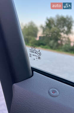 Внедорожник / Кроссовер Audi e-tron 2020 в 