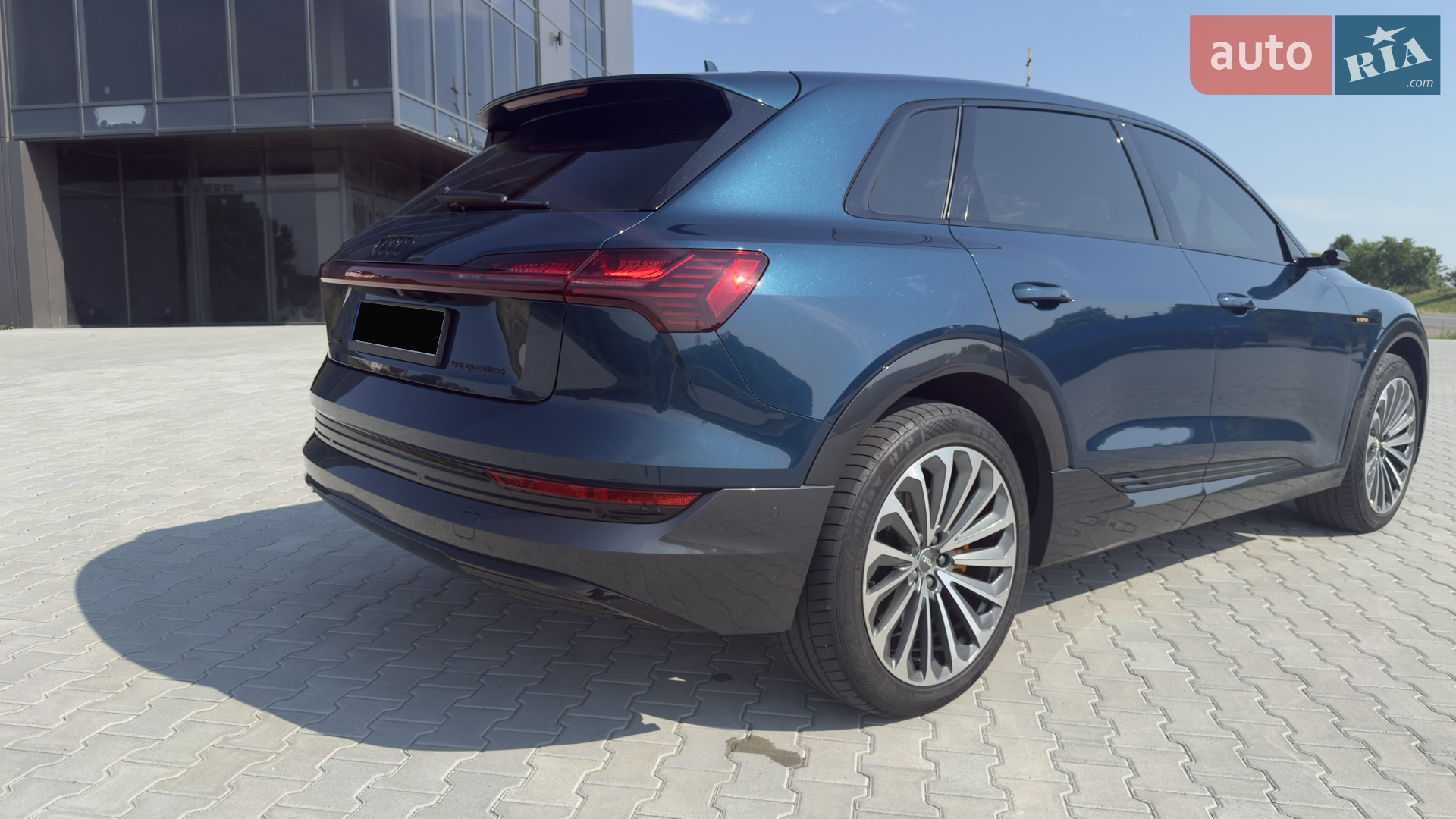 2019 Audi e-tron - мініатюра 6