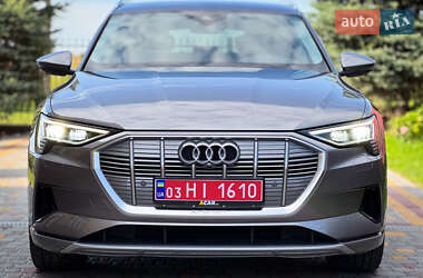Позашляховик / Кросовер Audi e-tron 2020 в 