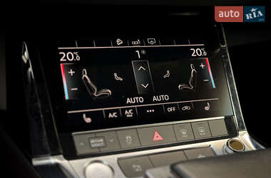 Позашляховик / Кросовер Audi e-tron 2020 в 