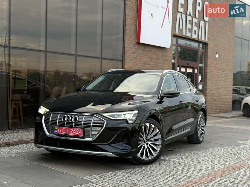 Позашляховик / Кросовер Audi e-tron 2022 в Мукачевому