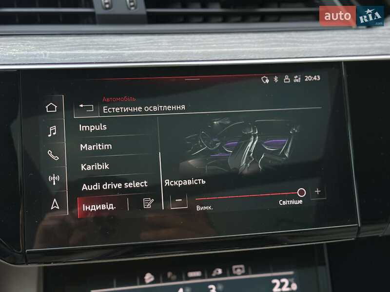 Позашляховик / Кросовер Audi e-tron 2022 в Мукачевому