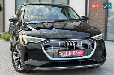Внедорожник / Кроссовер Audi e-tron 2020 в 