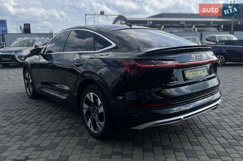 Позашляховик / Кросовер Audi e-tron 2020 в Мукачевому