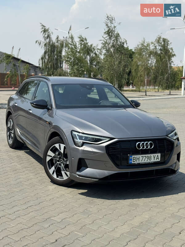 Позашляховик / Кросовер Audi e-tron 2020 в Ізмаїлі
