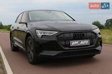 Позашляховик / Кросовер Audi e-tron 2022 в Києві