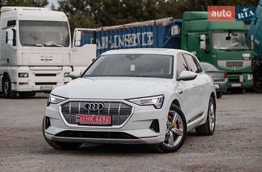 Внедорожник / Кроссовер Audi e-tron 2022 в Тернополе