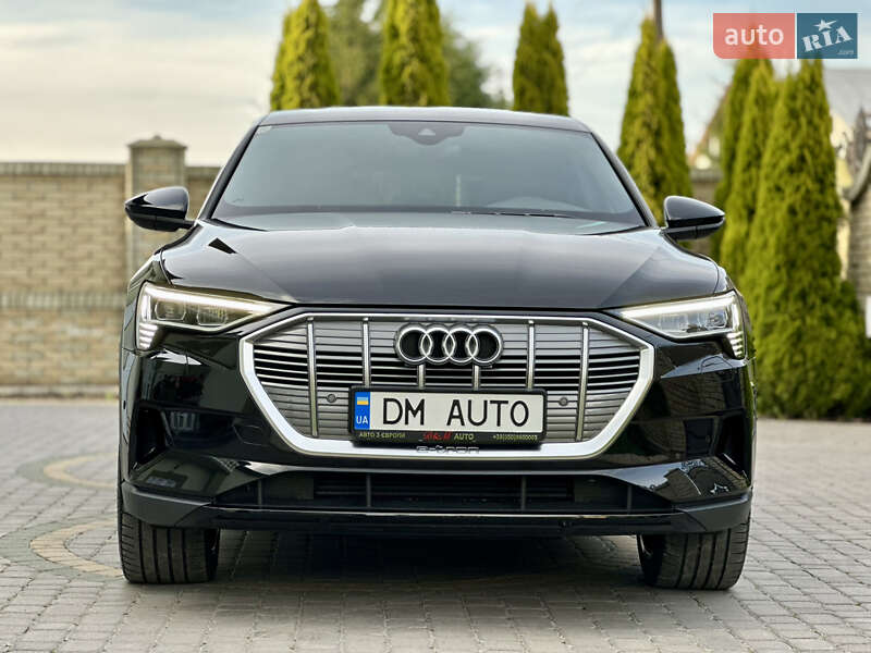 Внедорожник / Кроссовер Audi e-tron 2022 в Тернополе
