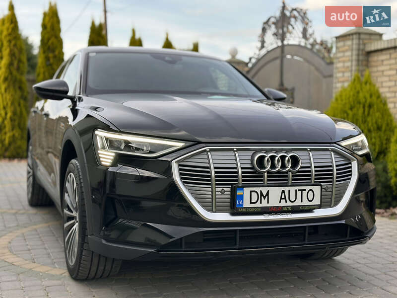 Внедорожник / Кроссовер Audi e-tron 2022 в Тернополе