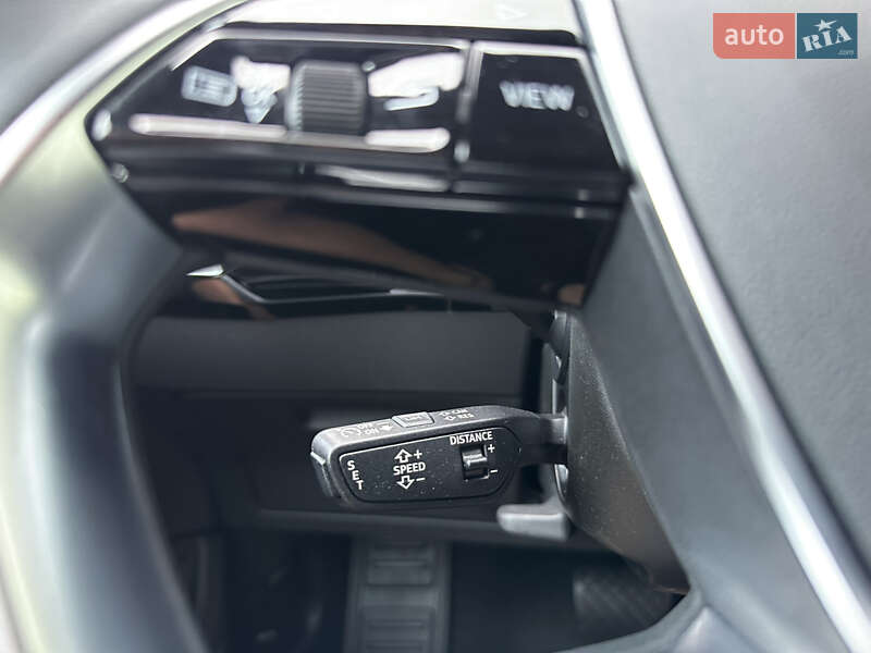 Внедорожник / Кроссовер Audi e-tron 2022 в Тернополе