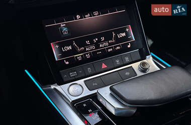 Внедорожник / Кроссовер Audi e-tron 2019 в 