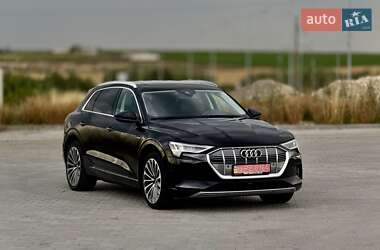 Внедорожник / Кроссовер Audi e-tron 2019 в 