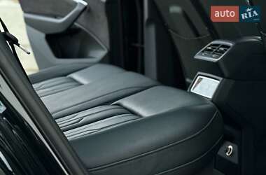Внедорожник / Кроссовер Audi e-tron 2019 в 