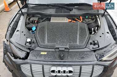 Внедорожник / Кроссовер Audi e-tron 2019 в 